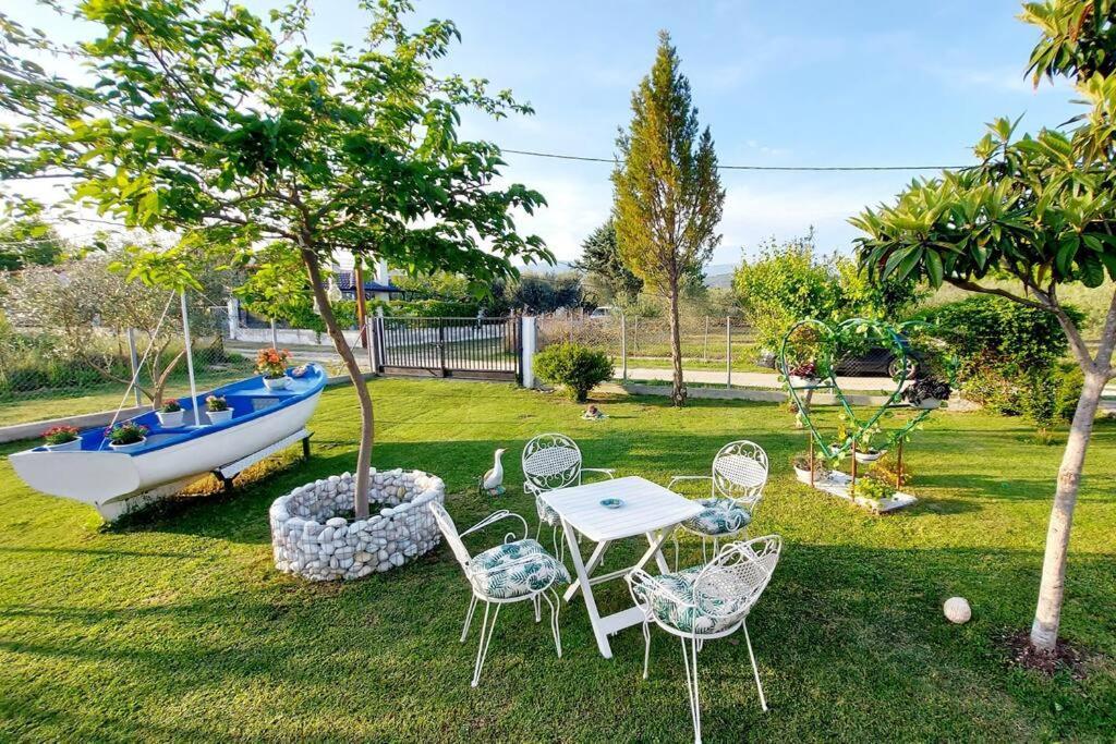 Mom'S Seaside Home Karianí 외부 사진